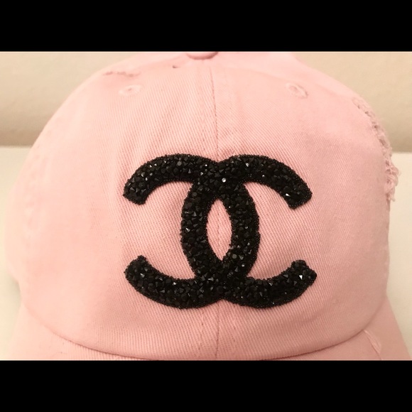 Womens Pink Cap - Picture 3 of 5